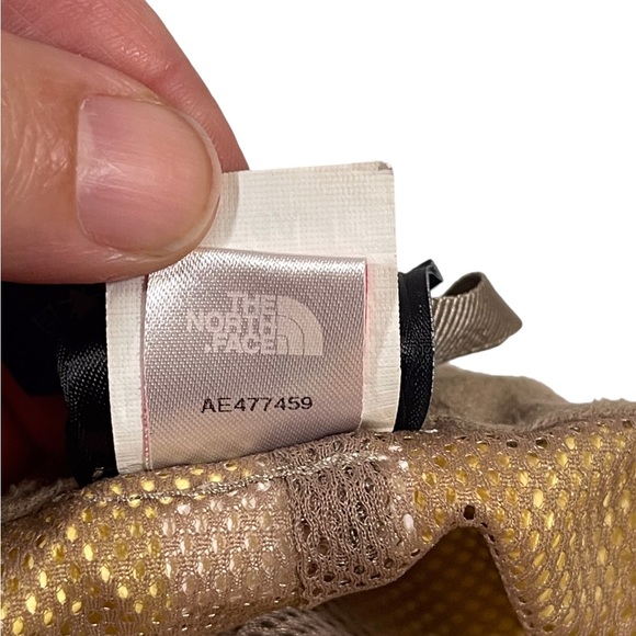 North Face Gore-Tex lined pants women’s size medium - Picture 13 of 13